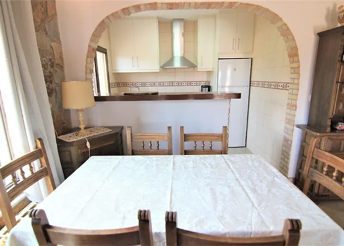 Villa Maryvilla 240 *